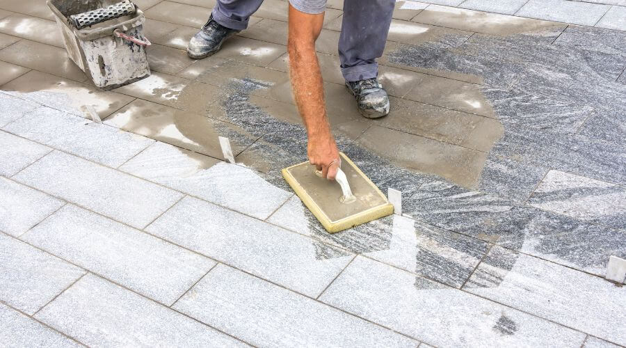 Professional gutter cleaning in Earp, CA